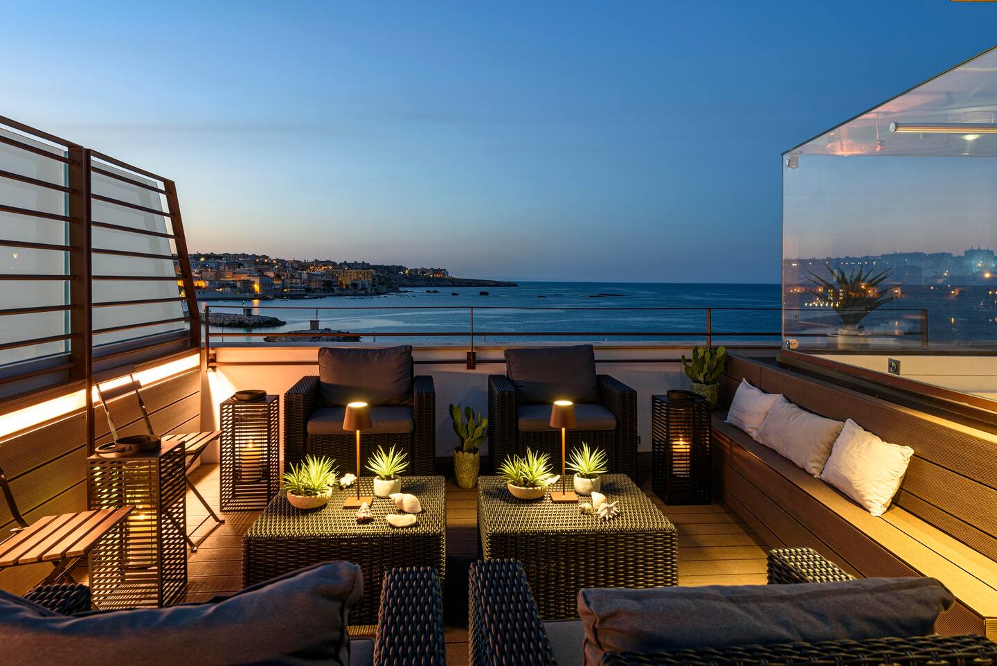 Lucea Sea Terrace: Lucea Sea Terrace